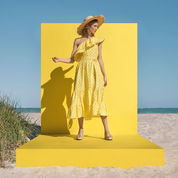 Lisa Marie Fernandez Yellow Polka Dot Linen Rayon Ruffle One-Shoulder Dress - Picture 1 of 10